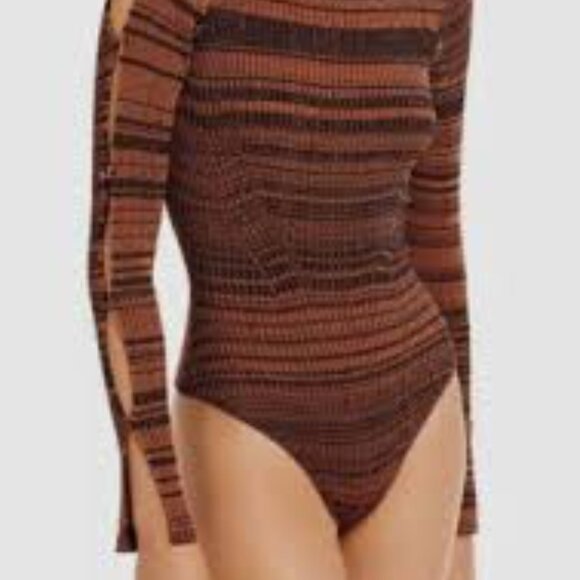 WAYF Bodycon Bodysuit - Picture 9 of 10